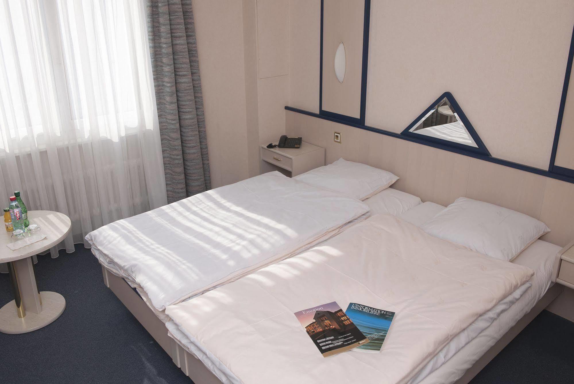 Hotel Crystal Lausanne Eksteriør bilde